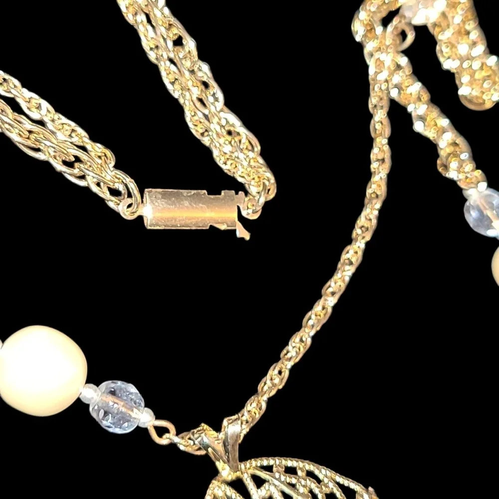 Vintage Gold Tone Faux Pearl Crystal Filigree Pendant Long Necklace 28 Statement